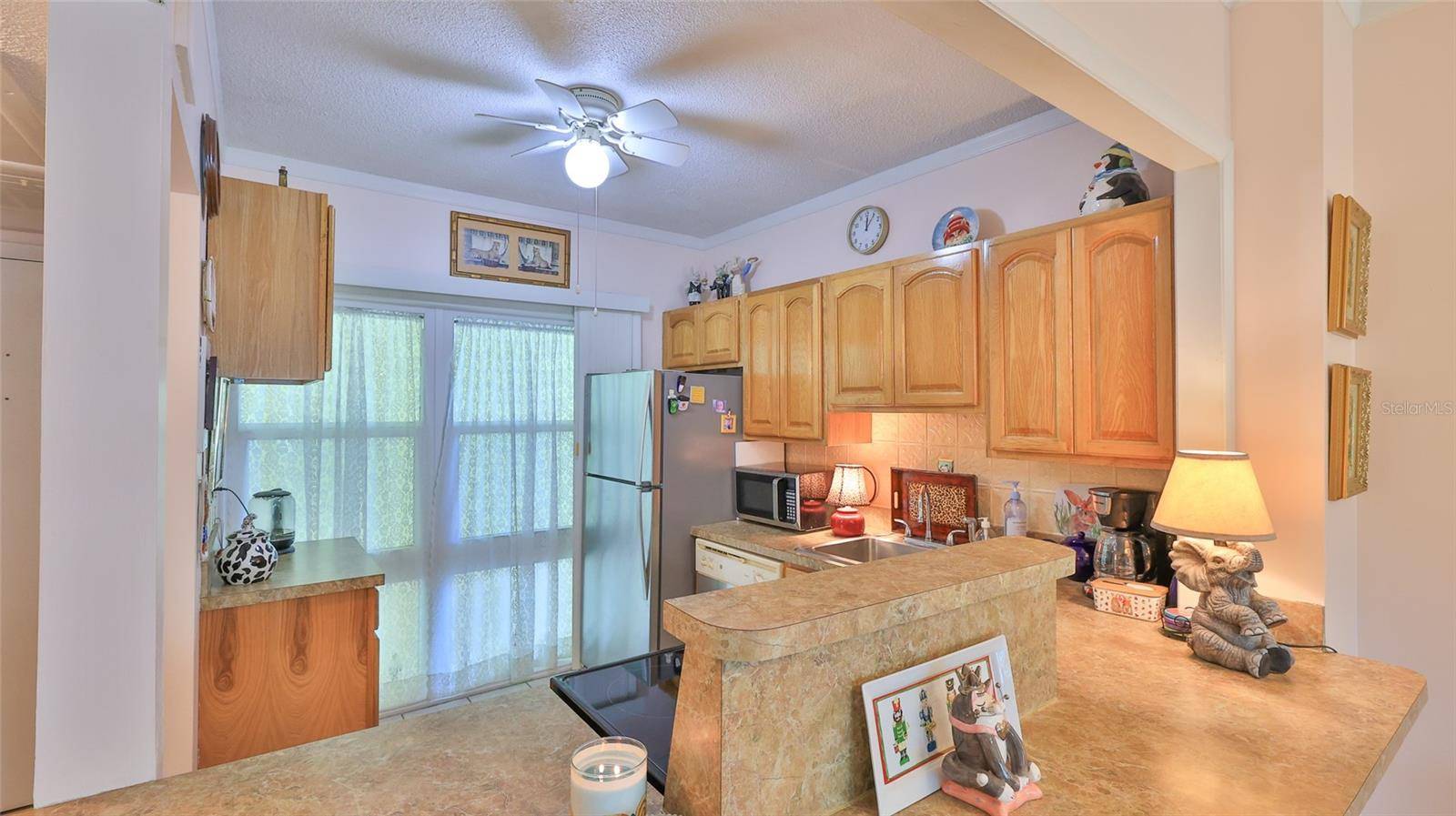 Daytona Beach, FL 32114,717 S BEACH ST #205C