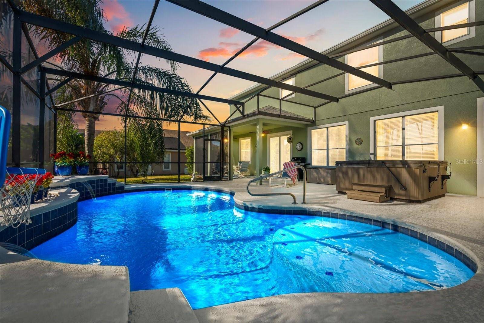 Sorrento, FL 32776,23604 VALDERAMA LN