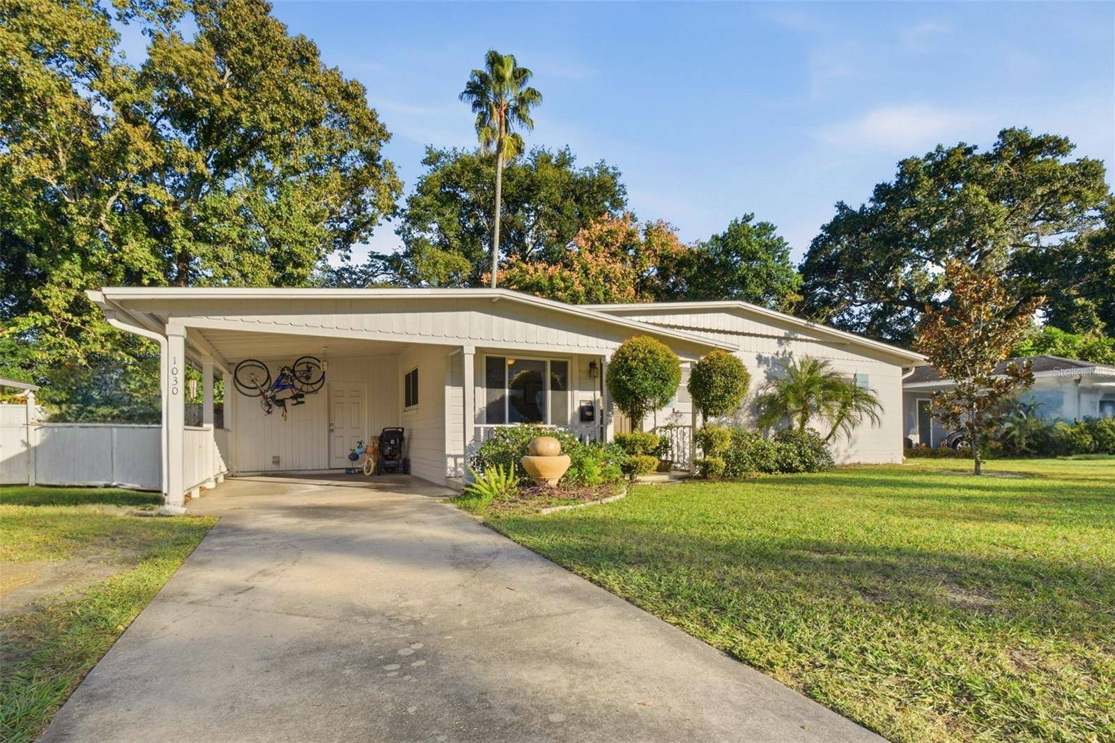 Winter Park, FL 32792,1030 N LAKEMONT AVE.