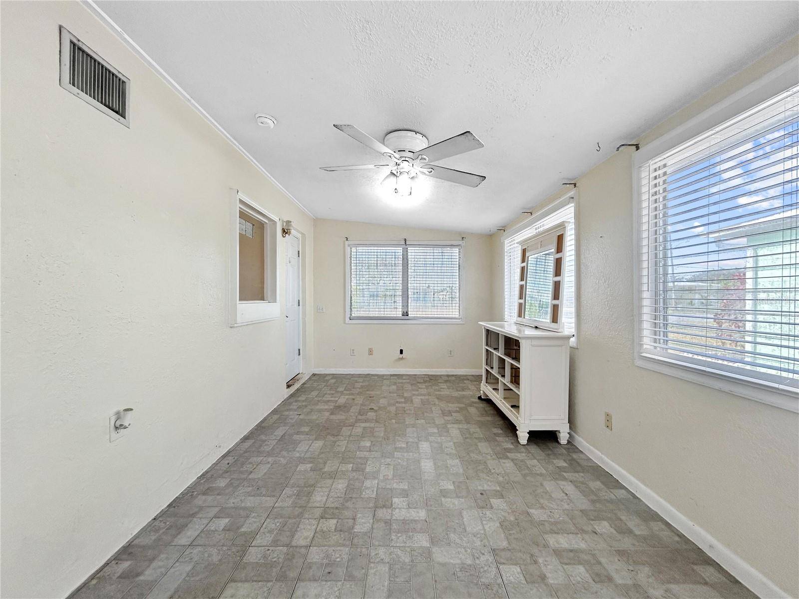 Port Charlotte, FL 33952,404 DUNN DR NE