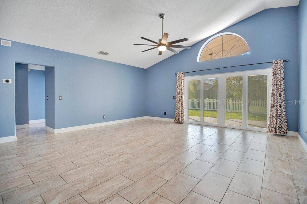 Orlando, FL 32828,505 HALLOWELL CIR