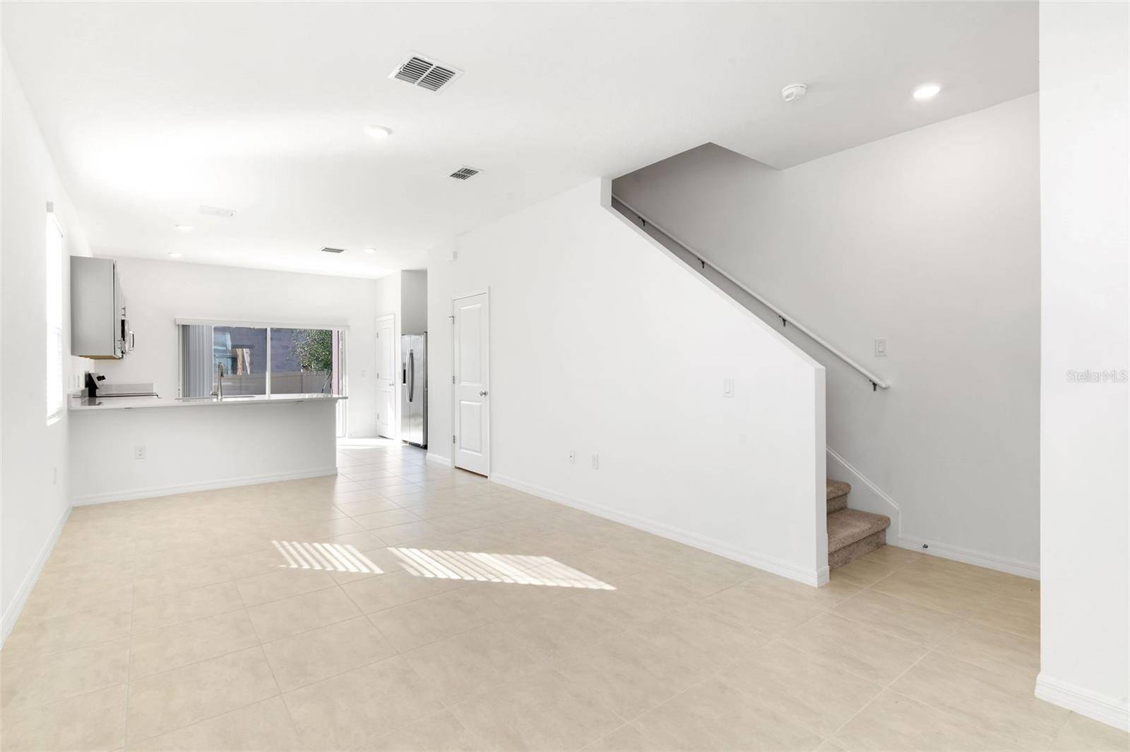 Kissimmee, FL 34758,2987 SKYLINE LOOP