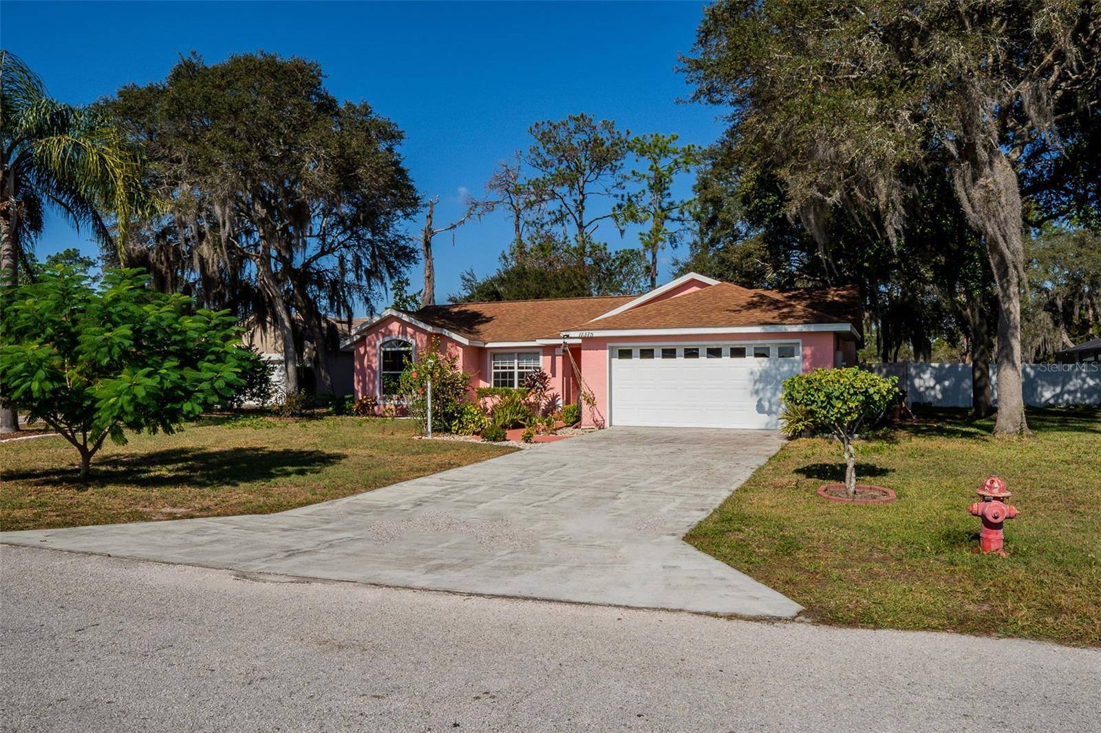 Leesburg, FL 34788,11315 LAKE DR