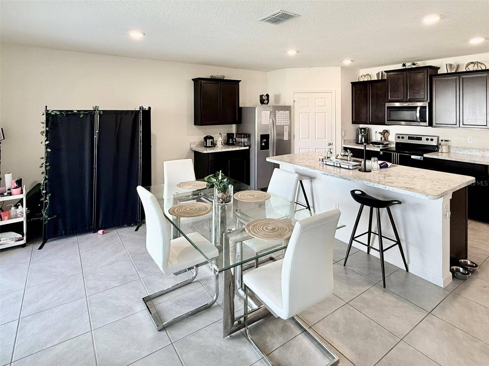 Port St Lucie, FL 34953,517 SW LACROIX AVE