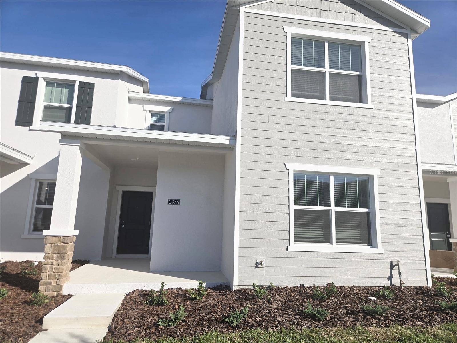 Apopka, FL 32703,2376 RIDER RAIN LN