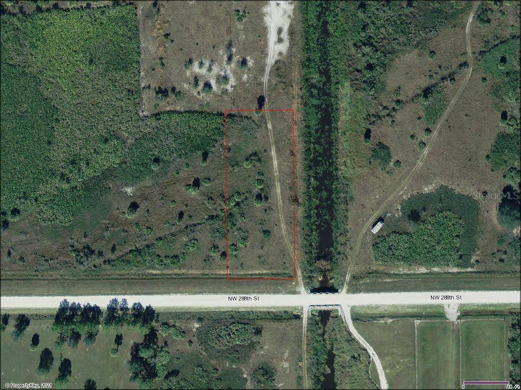 Okeechobee, FL 34972,18403 NW 288TH ST