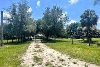 Fort Denaud, FL 33935,238 TRADER RD