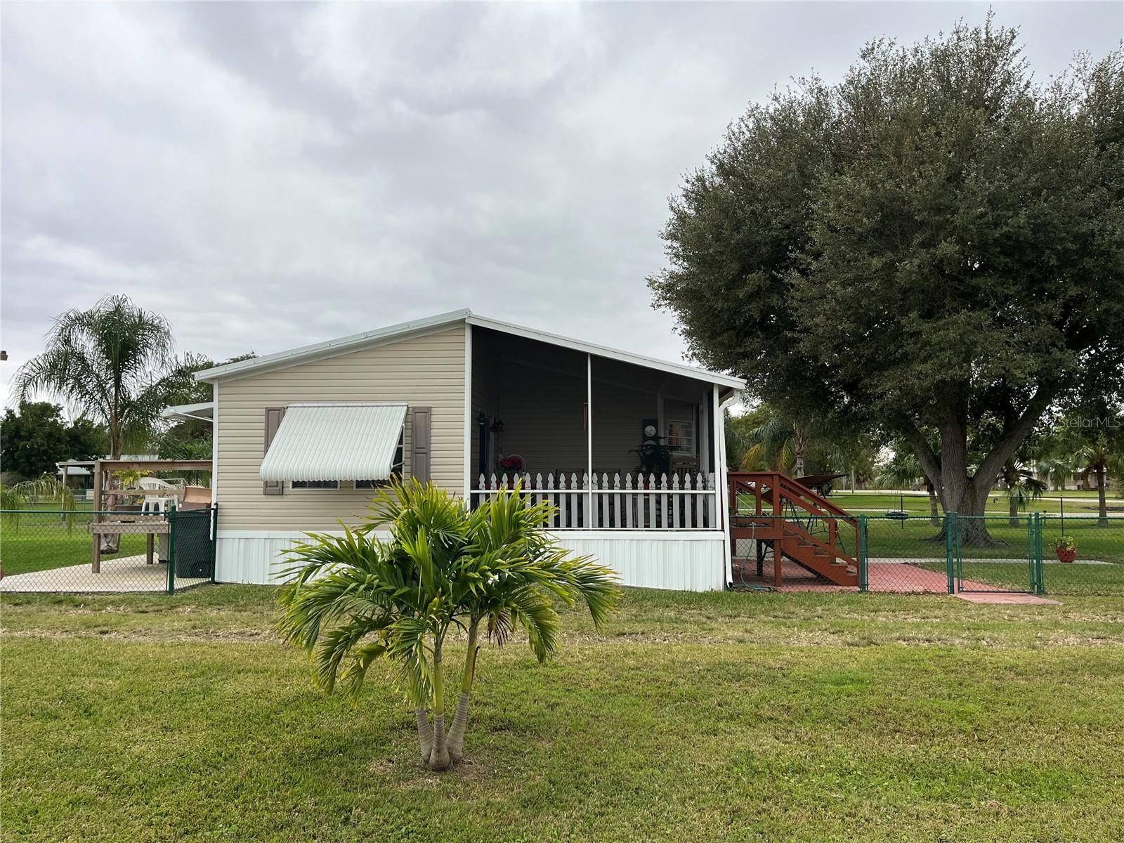 Okeechobee, FL 34974,4064 SW 9TH WAY