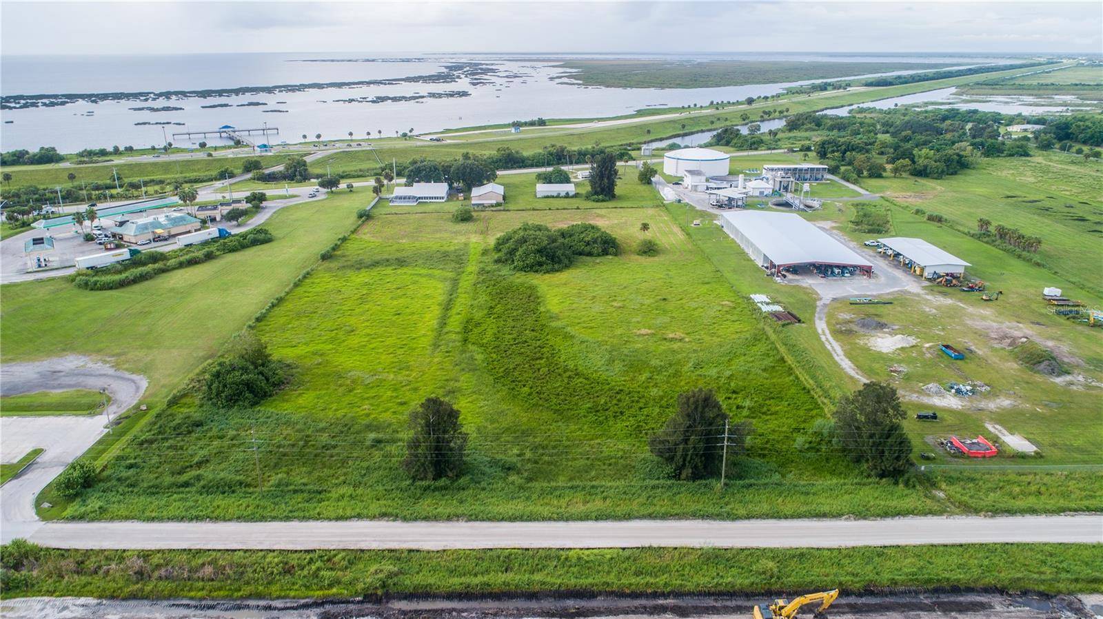 Okeechobee, FL 34974,351 SR 78W HWY W
