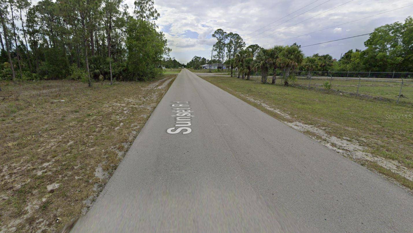 Lehigh Acres, FL 33971,3719 SUNSET RD