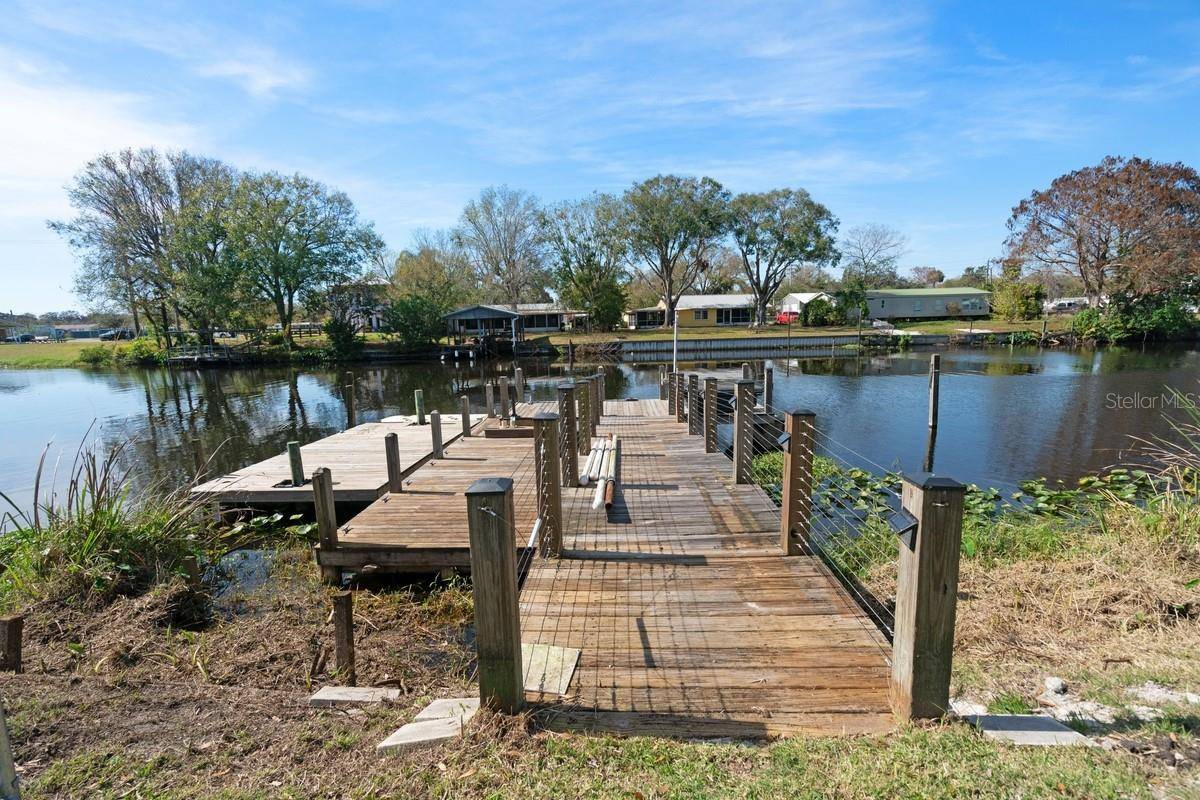 Okeechobee, FL 34974,608 SE 8TH AVE