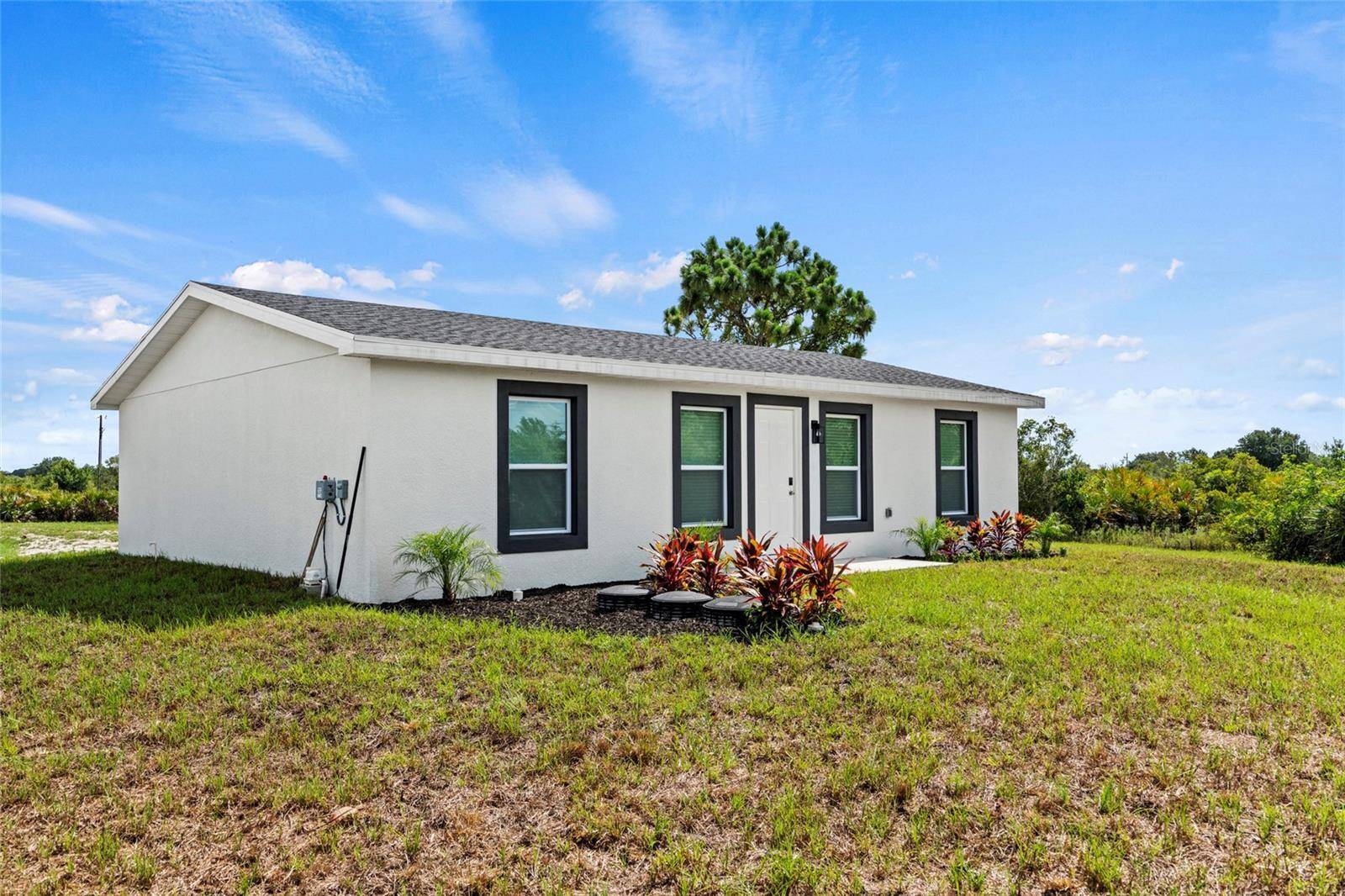 Okeechobee, FL 34972,18767 NW 240TH ST