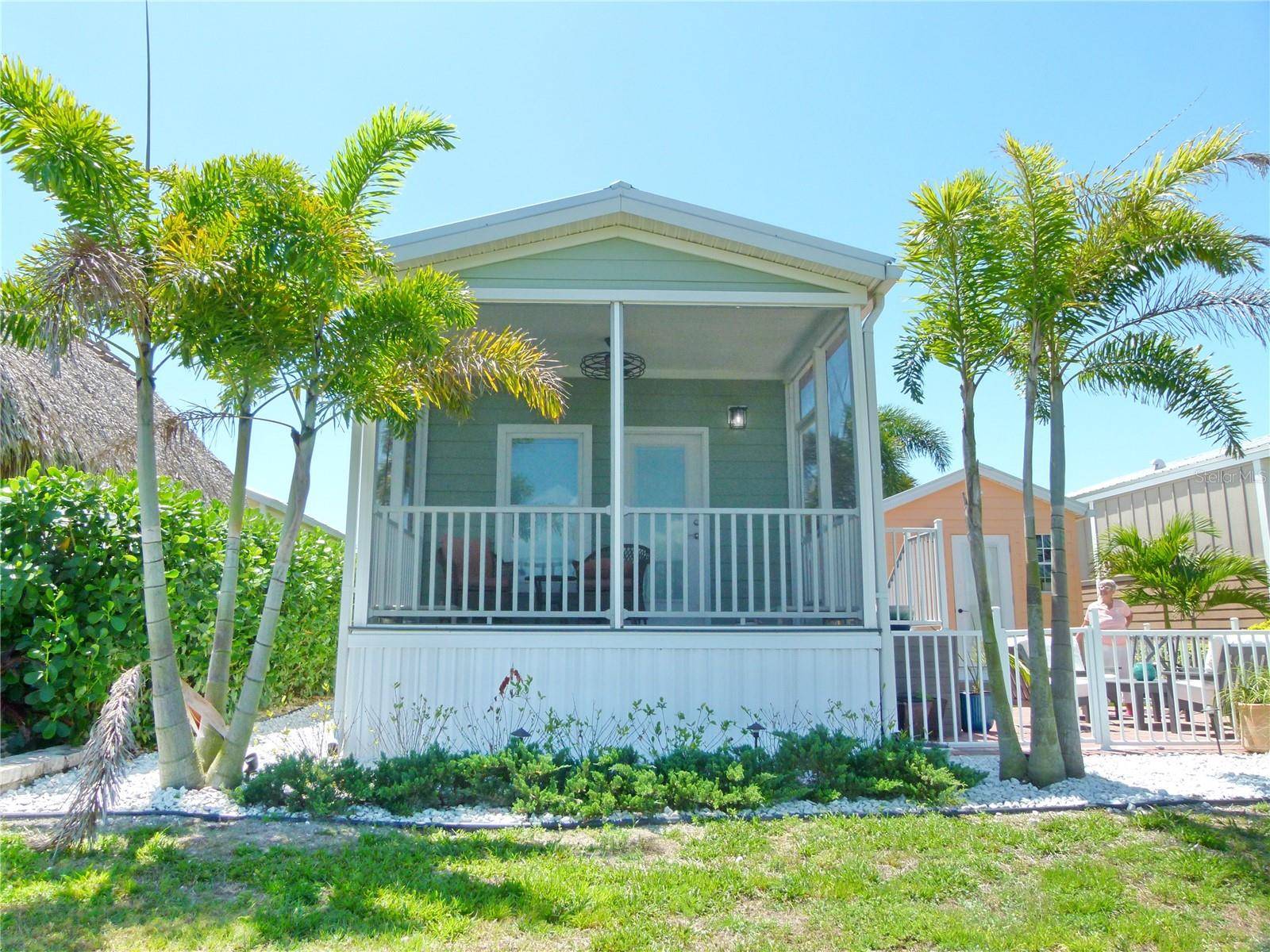Okeechobee, FL 34974,649 SW 34TH CV #392