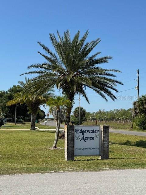 Okeechobee, FL 34974,625 SW 86TH TER