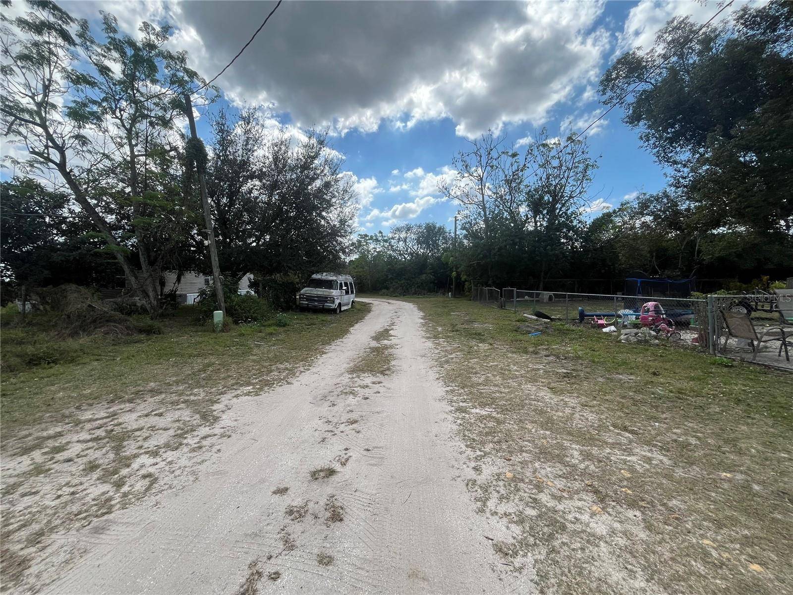 Sebring, FL 33876,3608 SMITHTOWN RD