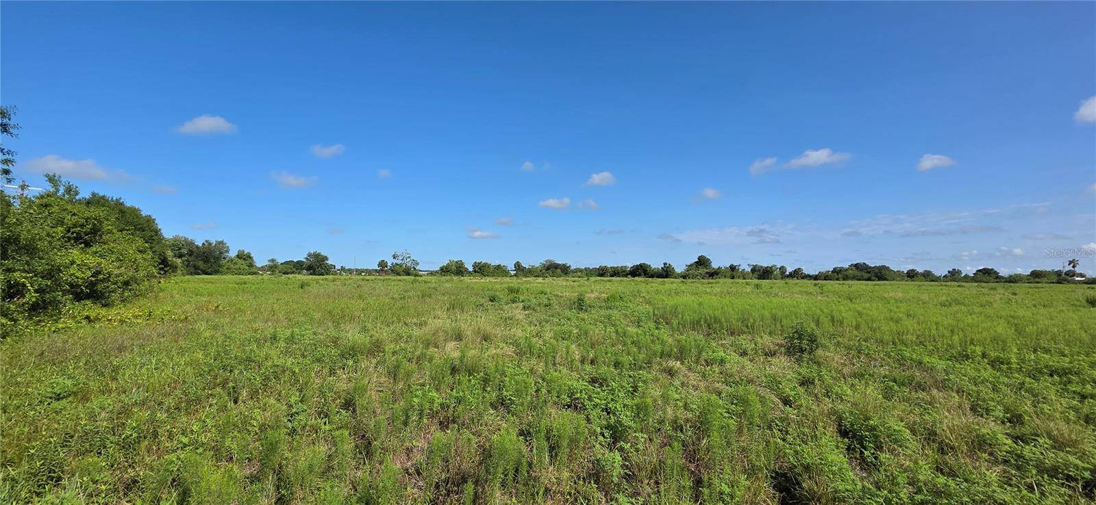Okeechobee, FL 34972,16905 NW 220TH ST