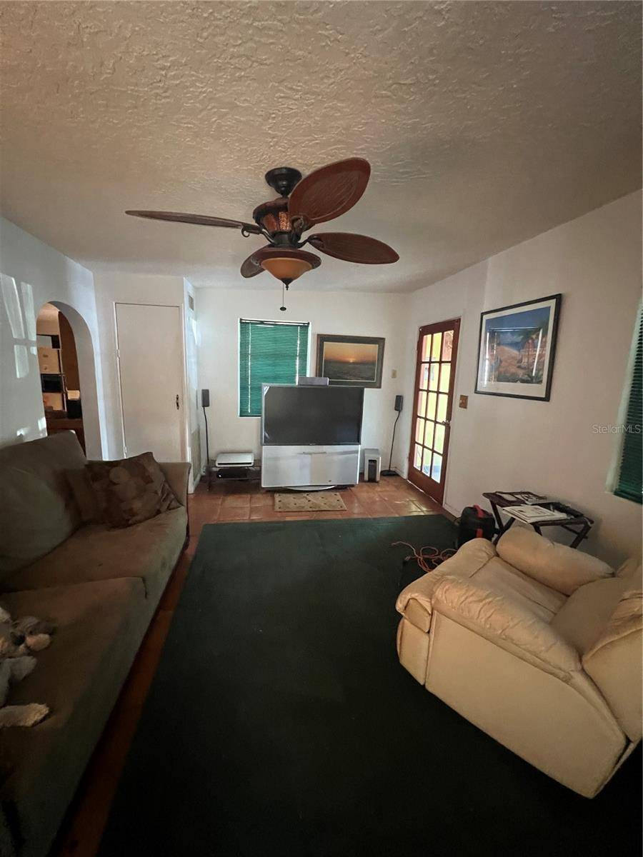 Okeechobee, FL 34974,1096 8TH ST