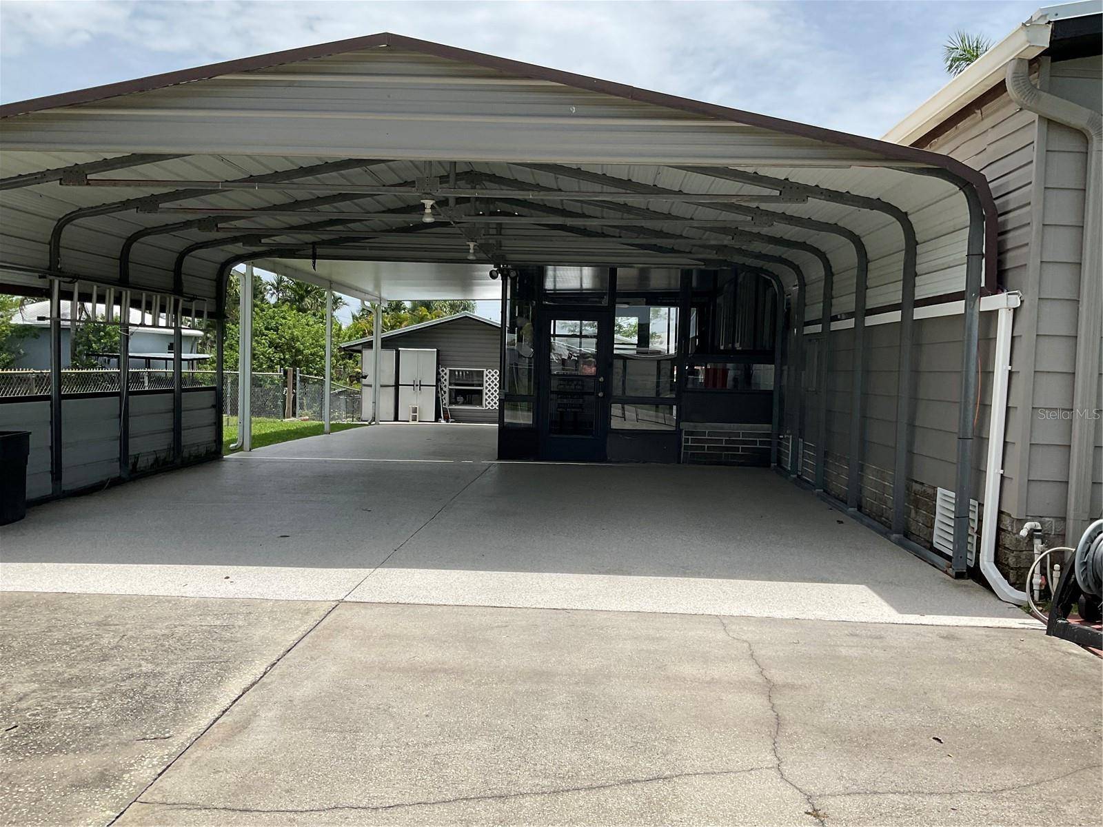 Okeechobee, FL 34974,1558 CHOBEE ST