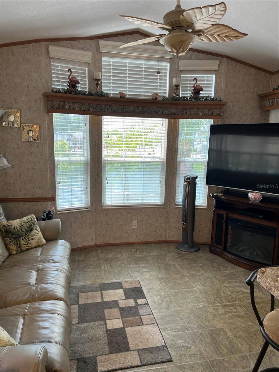 Okeechobee, FL 34974,7950 STATE ROAD 78 W #290