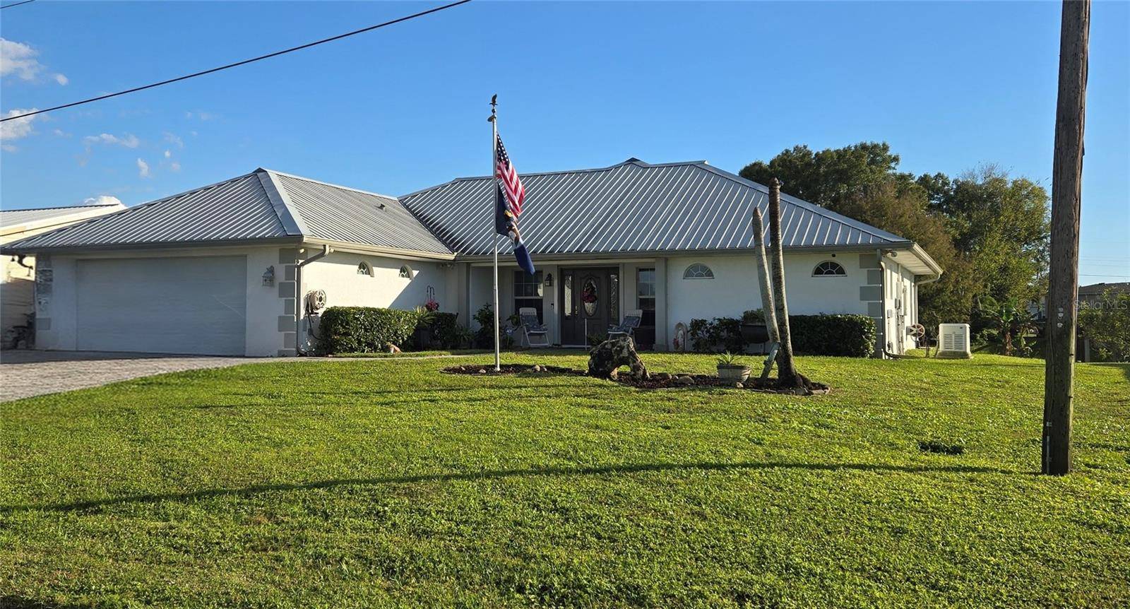 Okeechobee, FL 34974,2612 SE 33RD ST