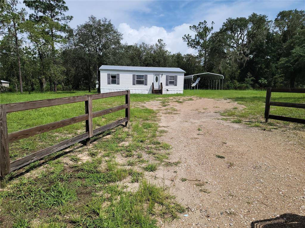 Archer, FL 32618,11211 NE STATE RD 24