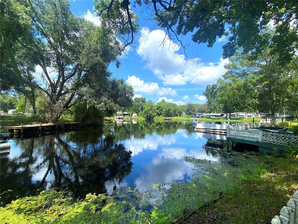 Floral City, FL 34436,5701 S WITHLAPOPKA DR