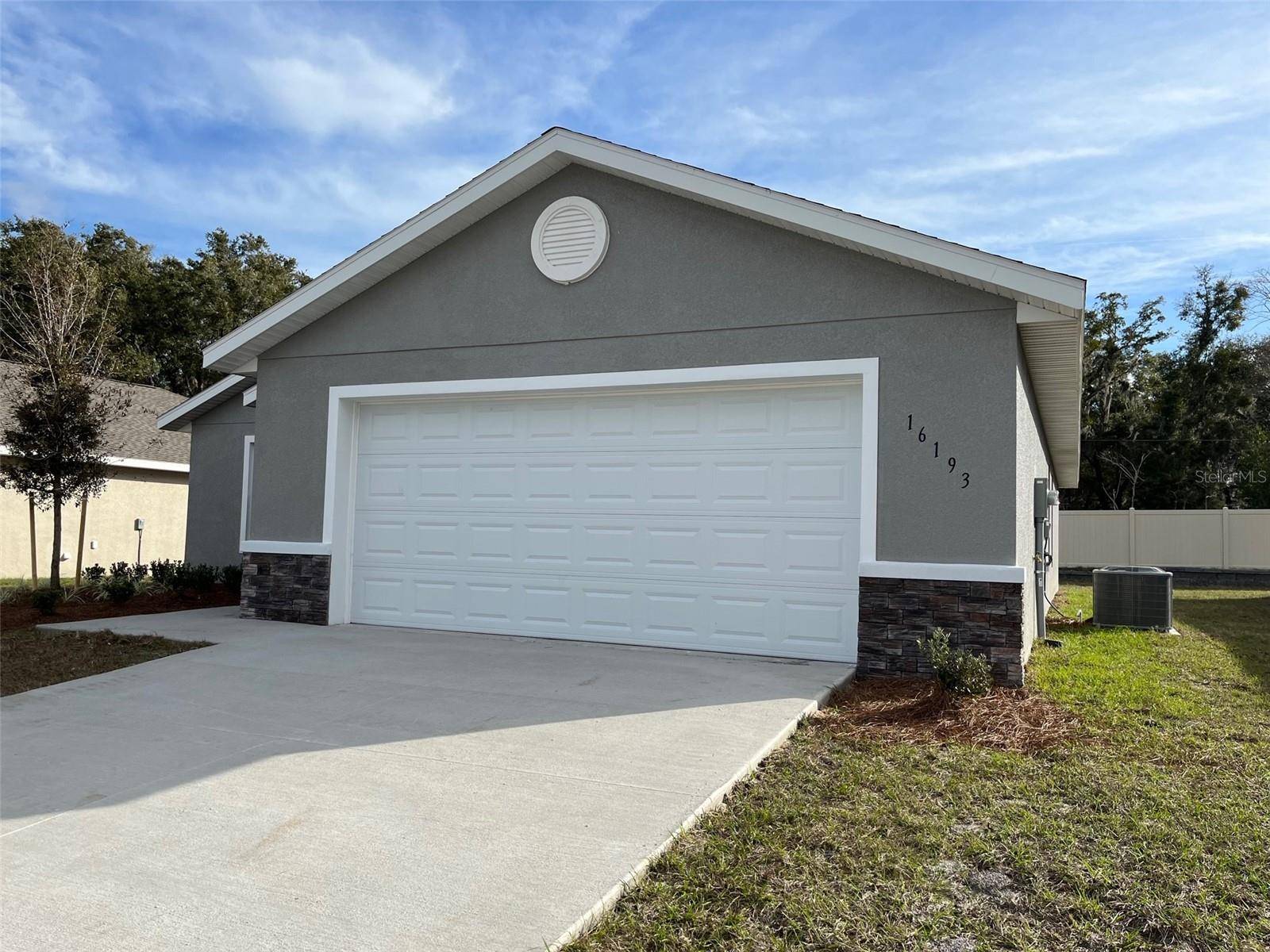 Summerfield, FL 34491,16193 SE 104TH TER