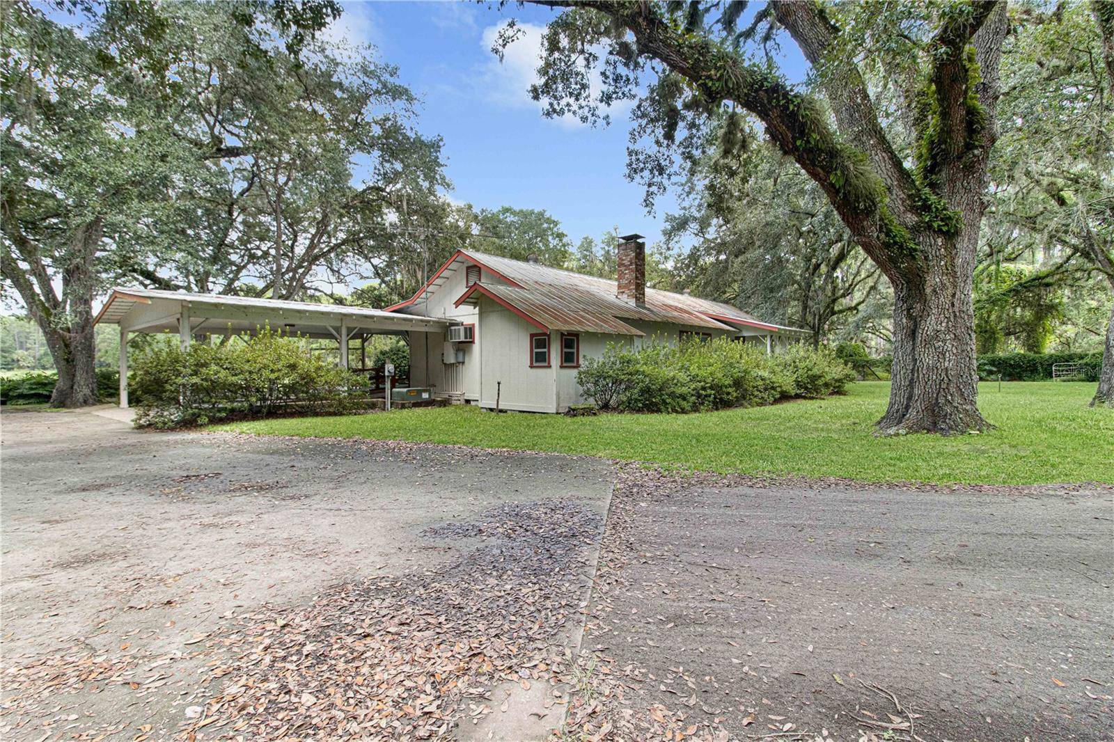 Silver Springs, FL 34488,3350 NE 125TH TERRACE RD