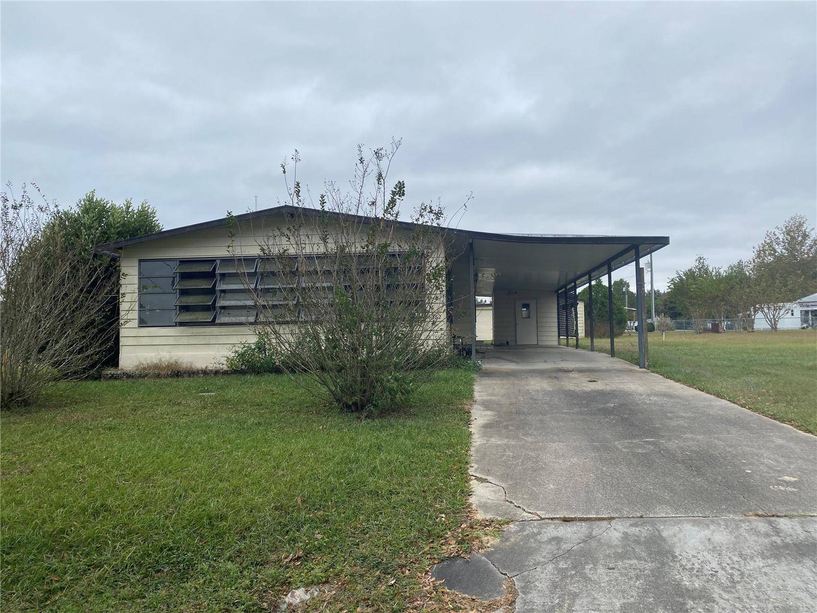 Ocala, FL 34470,6762 NE 3RD PL