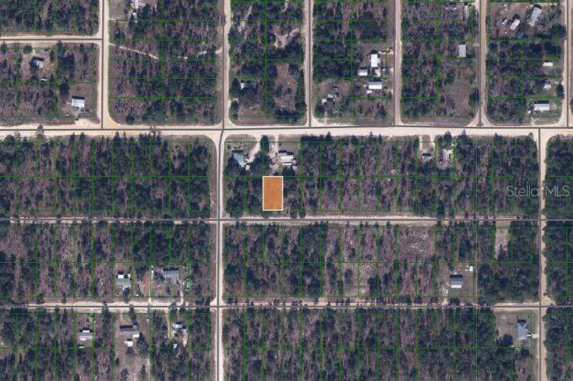 Interlachen, FL 32148,226 SHANGRILA ST