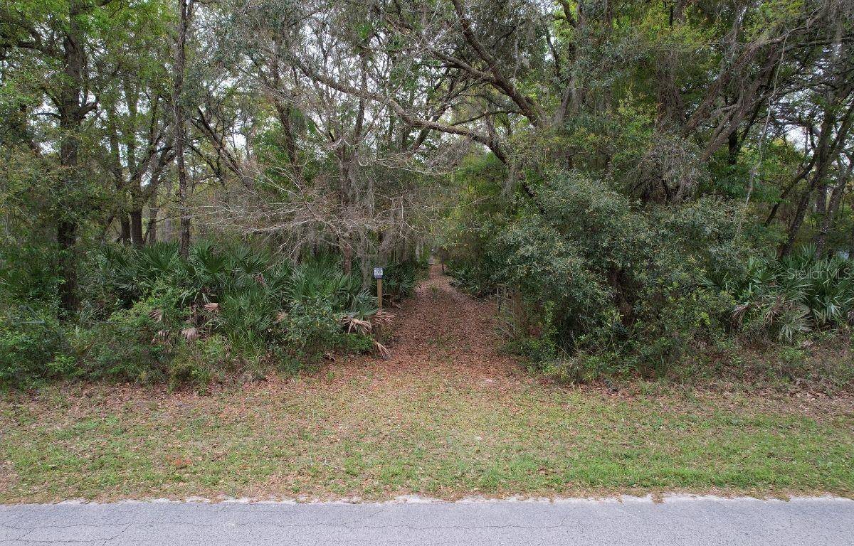 Crystal River, FL 34428,8240 W SCOTCH PINE LN