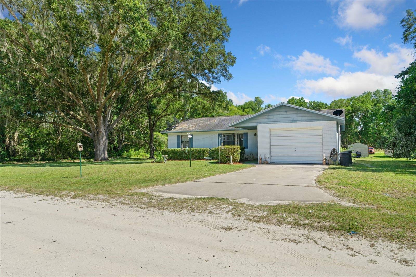 Dunnellon, FL 34432,13582 SW 102ND ST