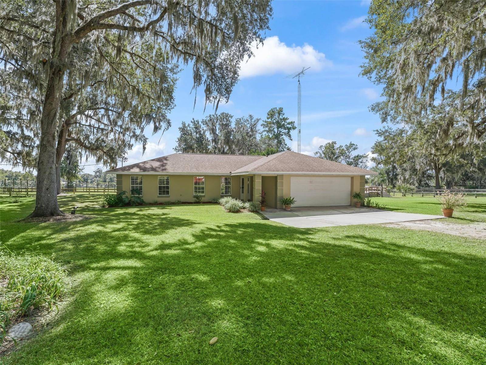 Micanopy, FL 32667,19550 NW 123RD CT