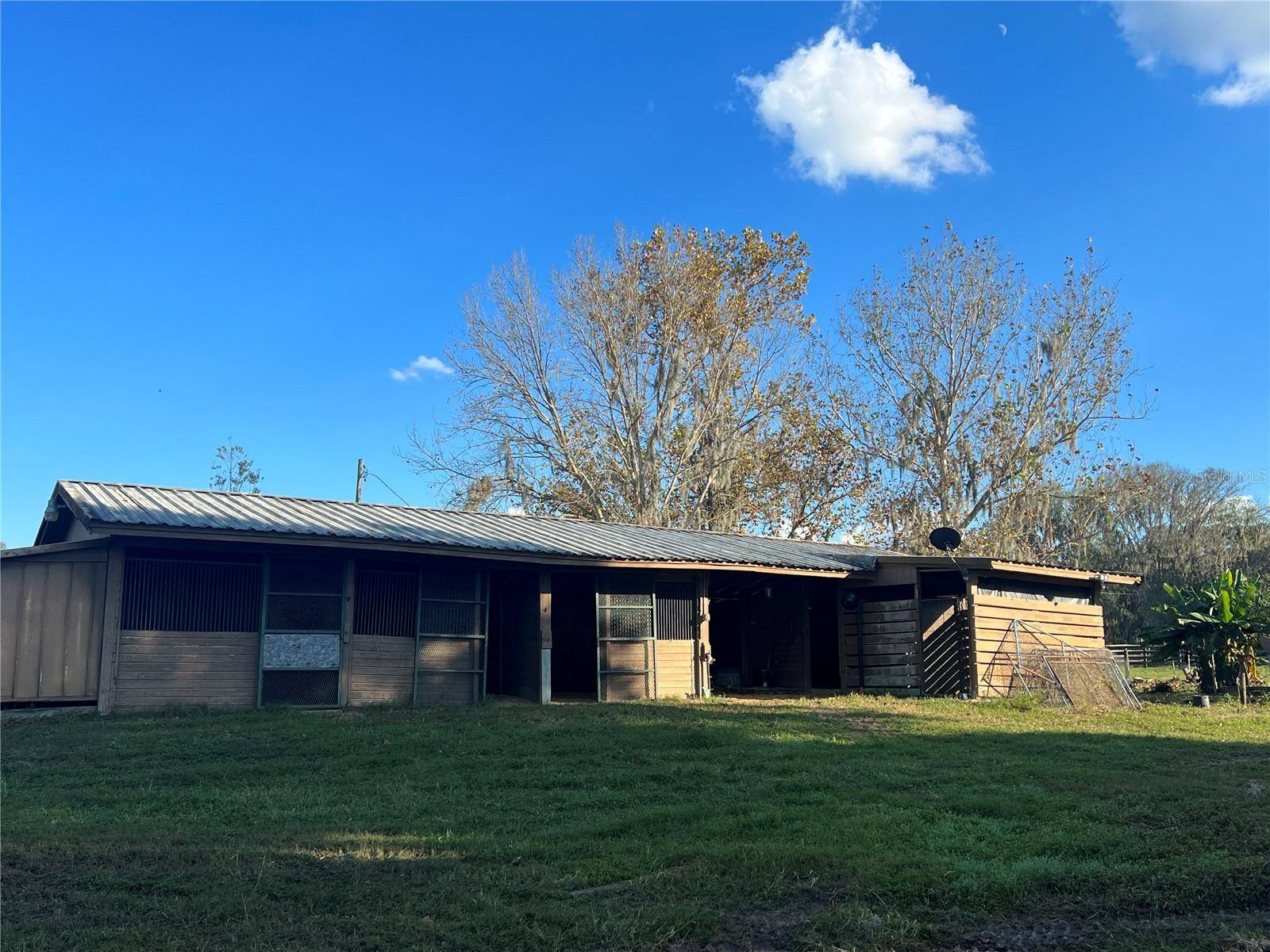 Reddick, FL 32686,9001 W HIGHWAY 316