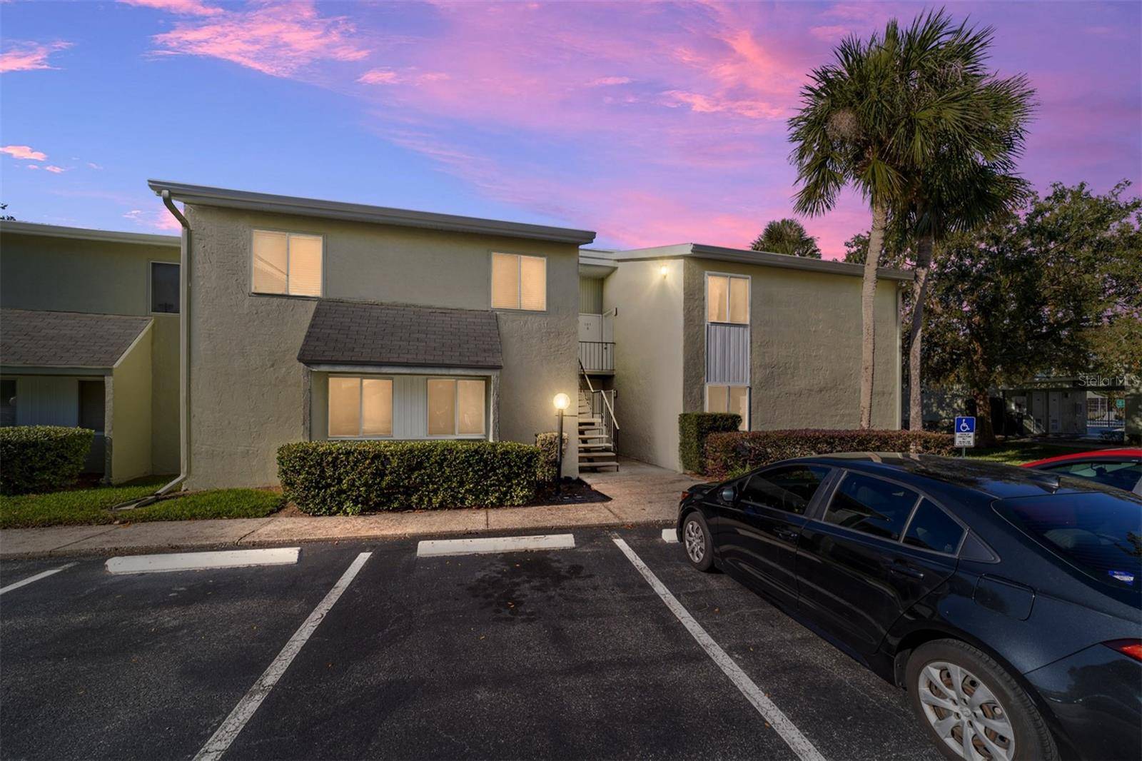 Ocala, FL 34472,583 FAIRWAYS CIR #B