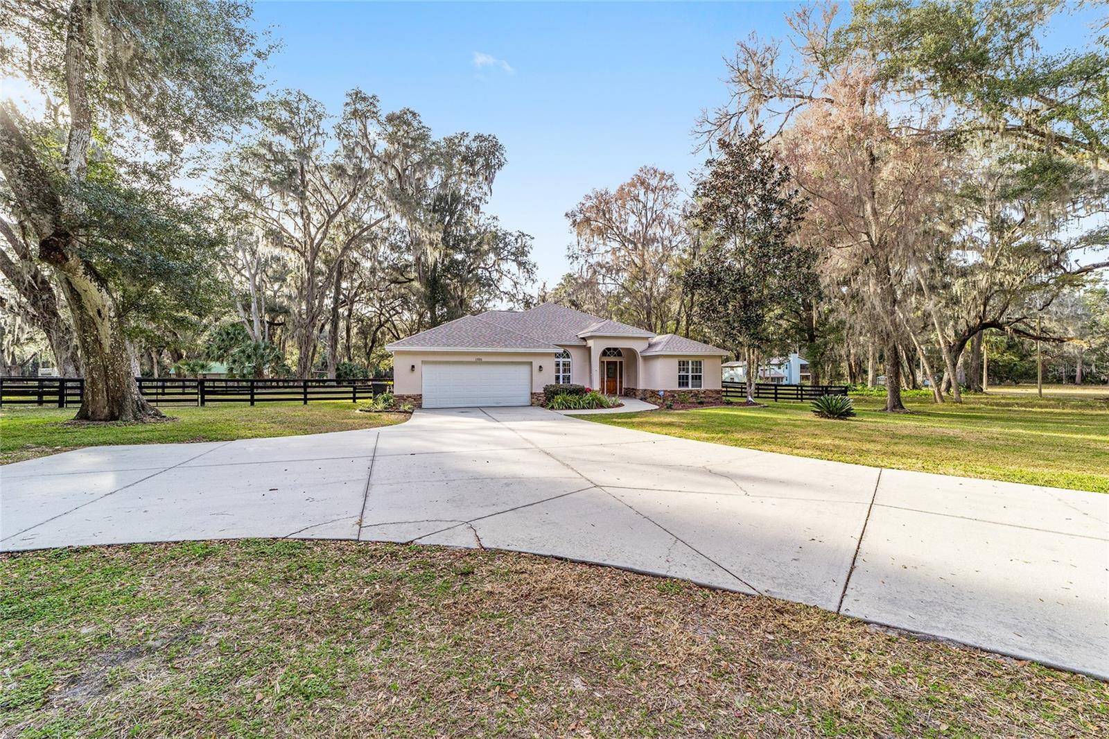 Anthony, FL 32617,13920 NE 38TH AVE