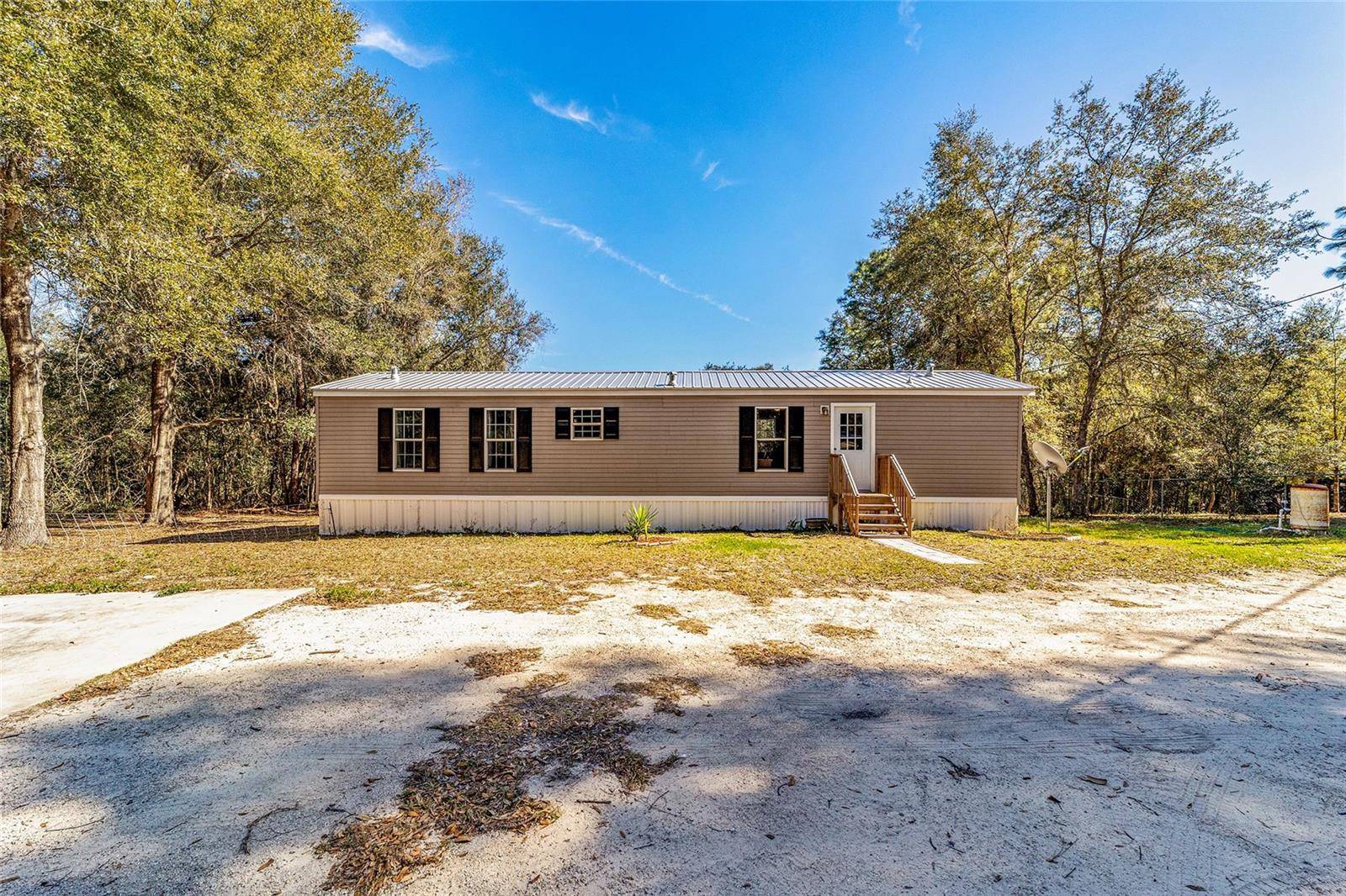 Hawthorne, FL 32640,1152 COUNTY ROAD 20A