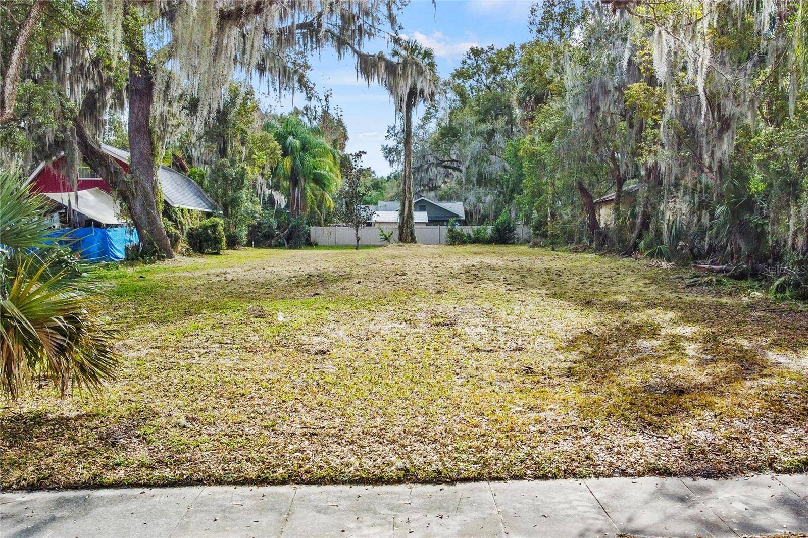 Leesburg, FL 34748,907 KOLB ST