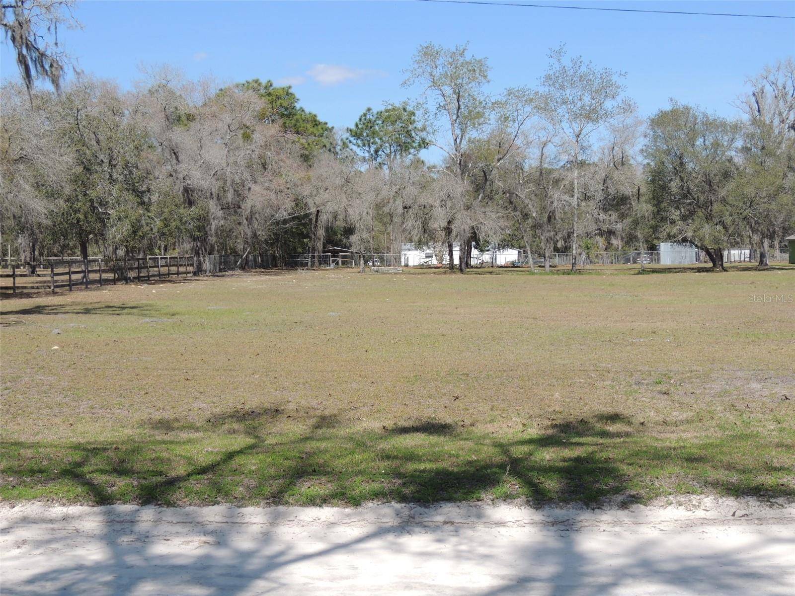 Morriston, FL 32668,14071 SE 26TH ST