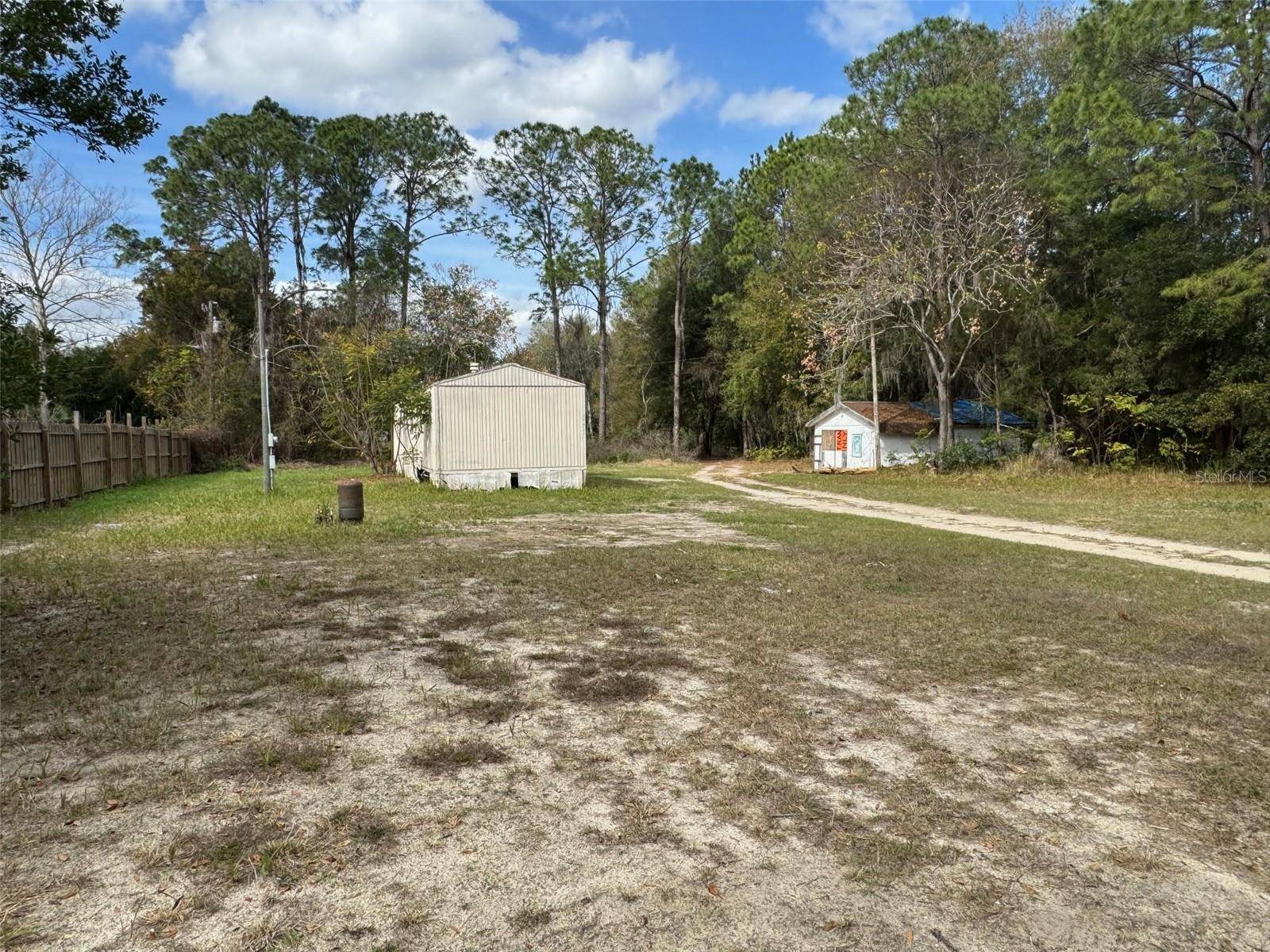 Ocklawaha, FL 32179,11810 SE HWY 464