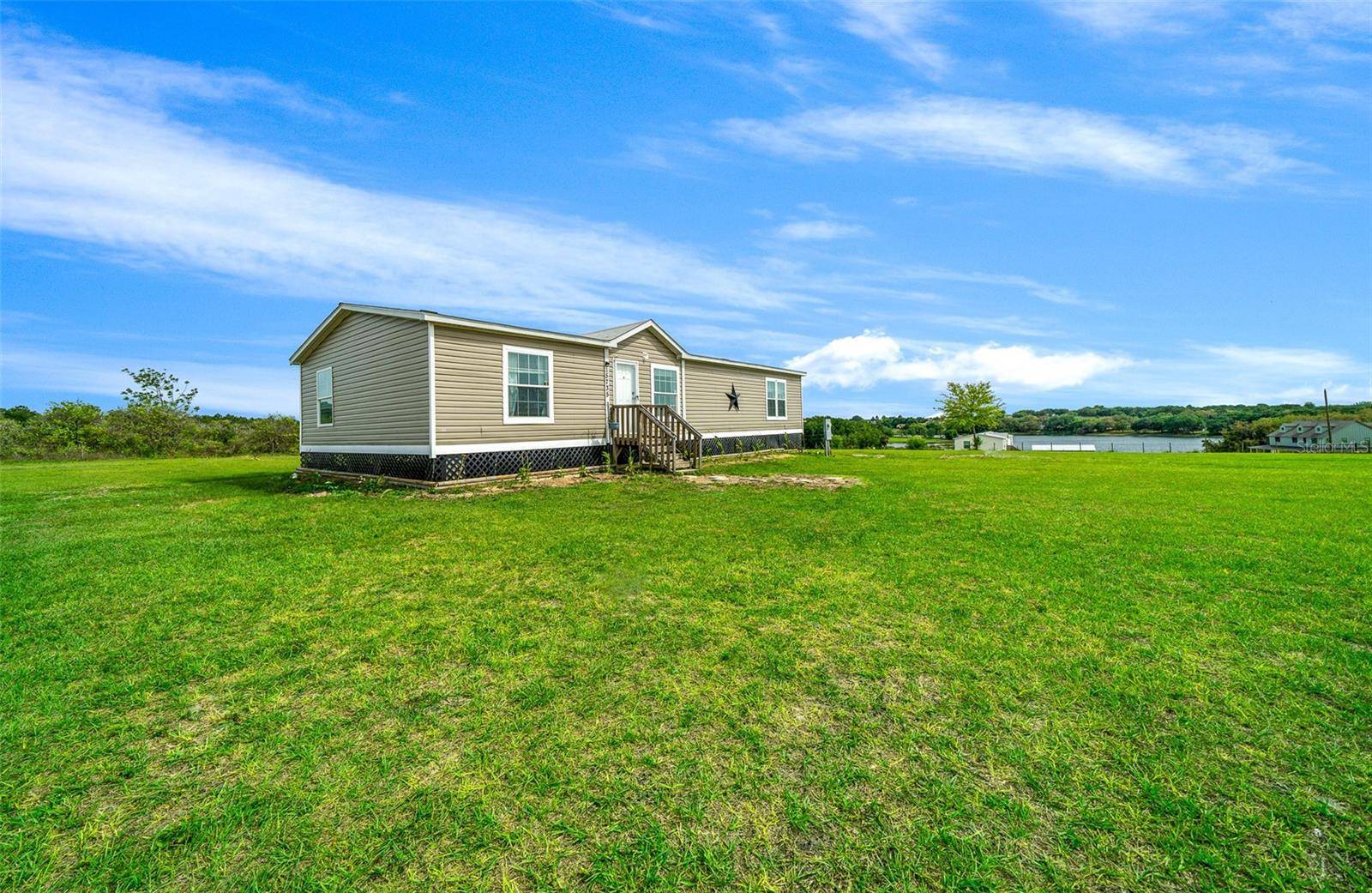 Weirsdale, FL 32195,15735 SE 165TH CT