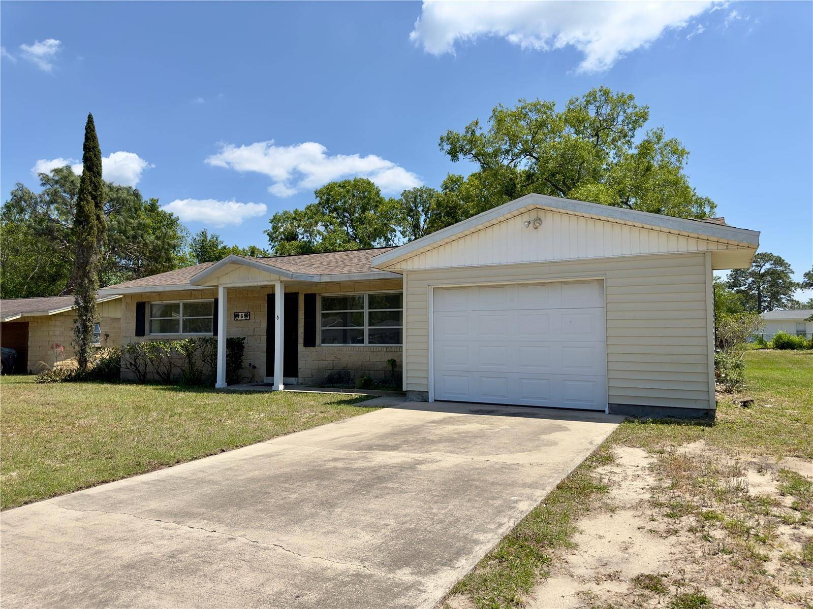 Ocala, FL 34472,6 LAKE CT