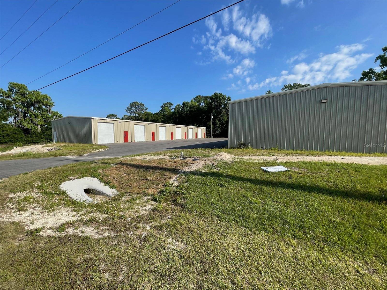 Belleview, FL 34420,4535 SE 100TH PLACE ALL UNITS