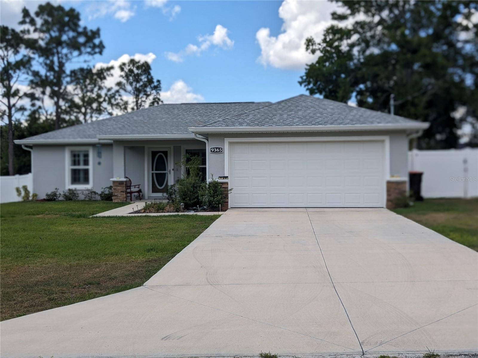 Summerfield, FL 34491,9365 SE 152ND LN