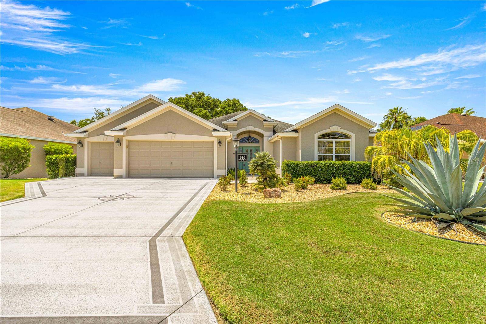 The Villages, FL 32162,980 BAISLEY TRL