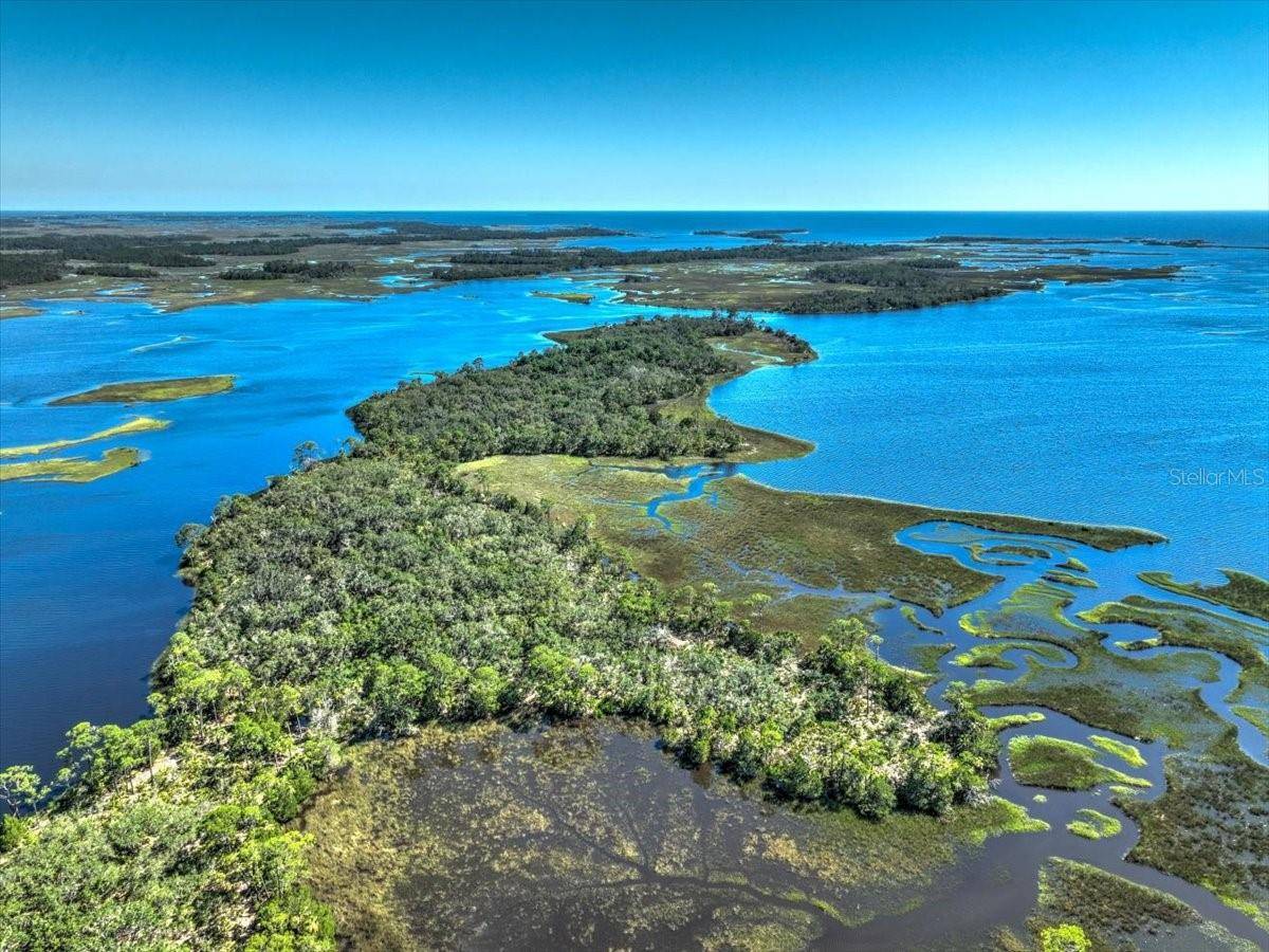 Cedar Key, FL 32625,00000 CLARK ISLAND