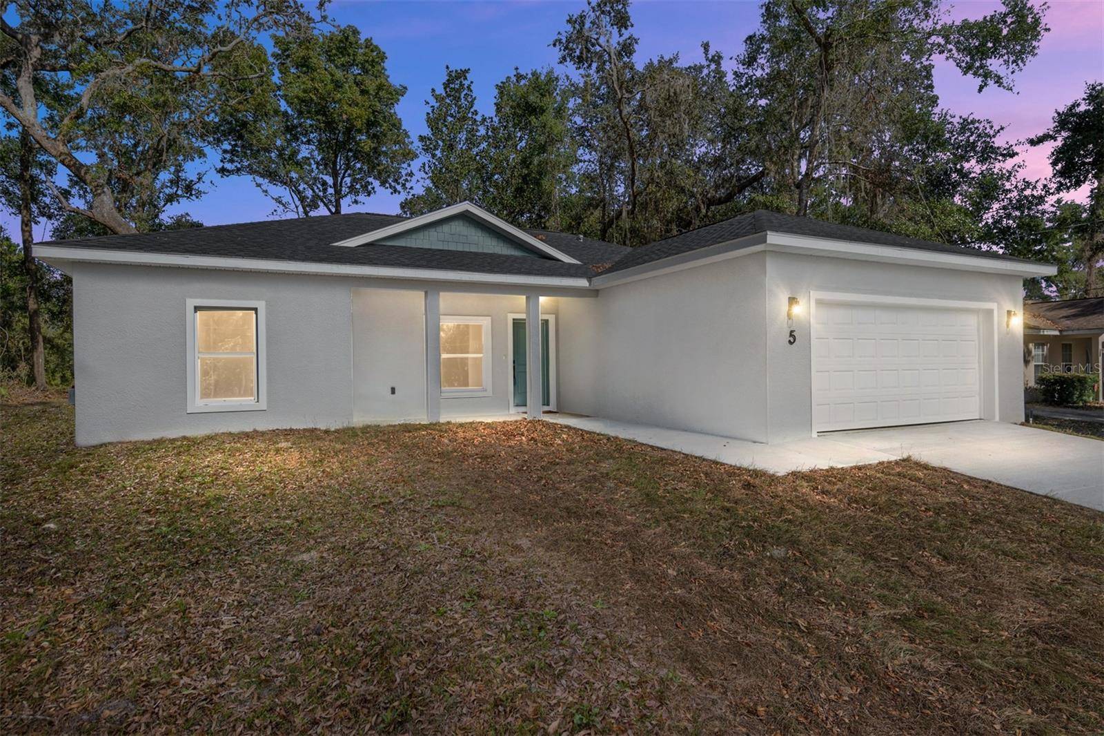 Ocala, FL 34472,5 EMERALD TRL