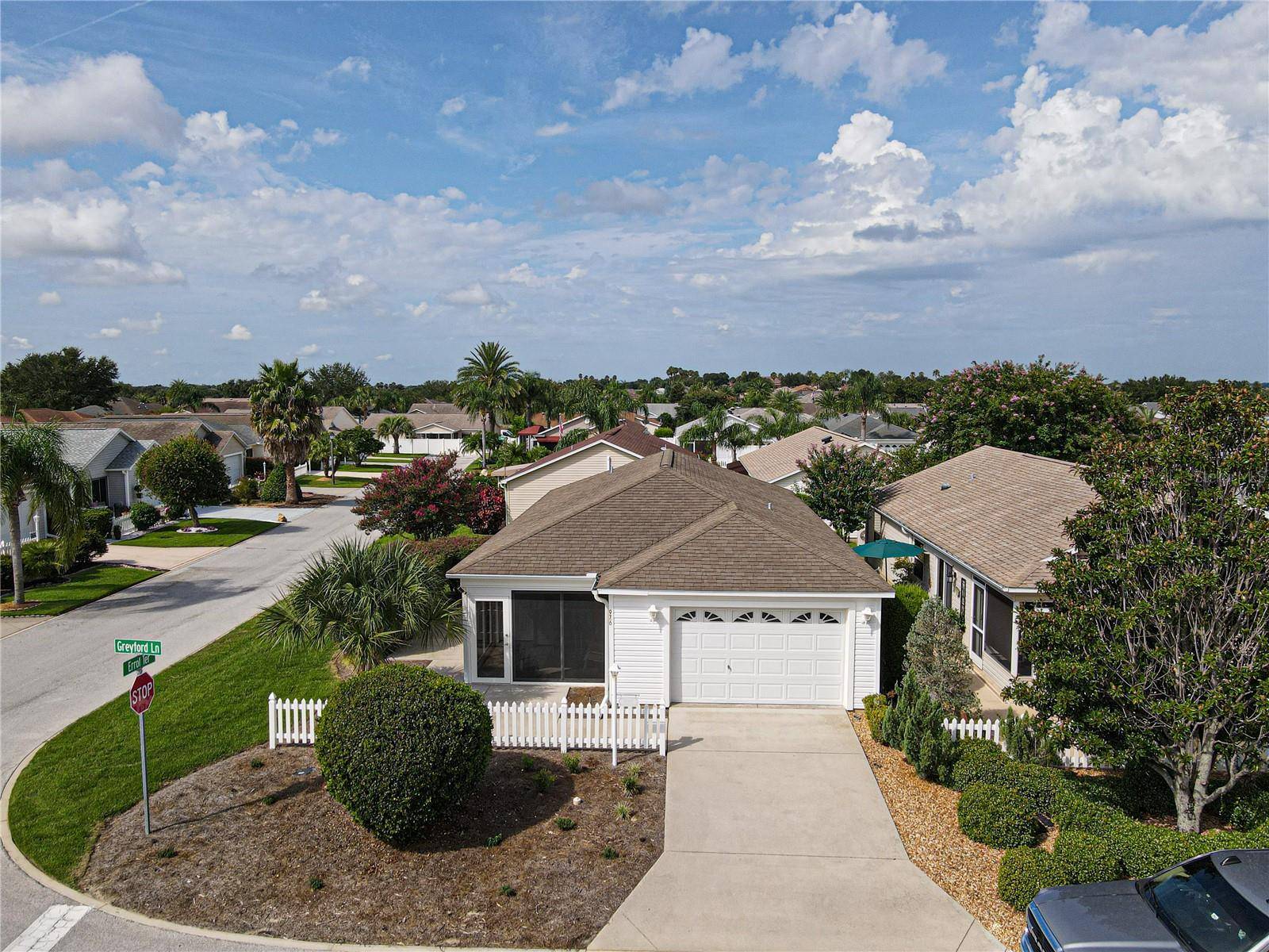 The Villages, FL 32162,976 GREYFORD LN