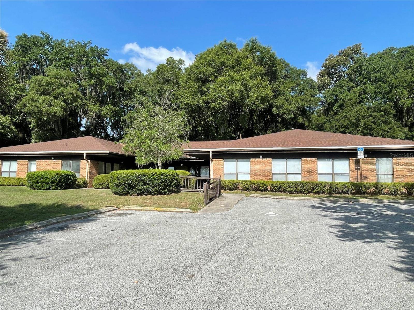 Belleview, FL 34420,10252 SE US HIGHWAY 441 #6