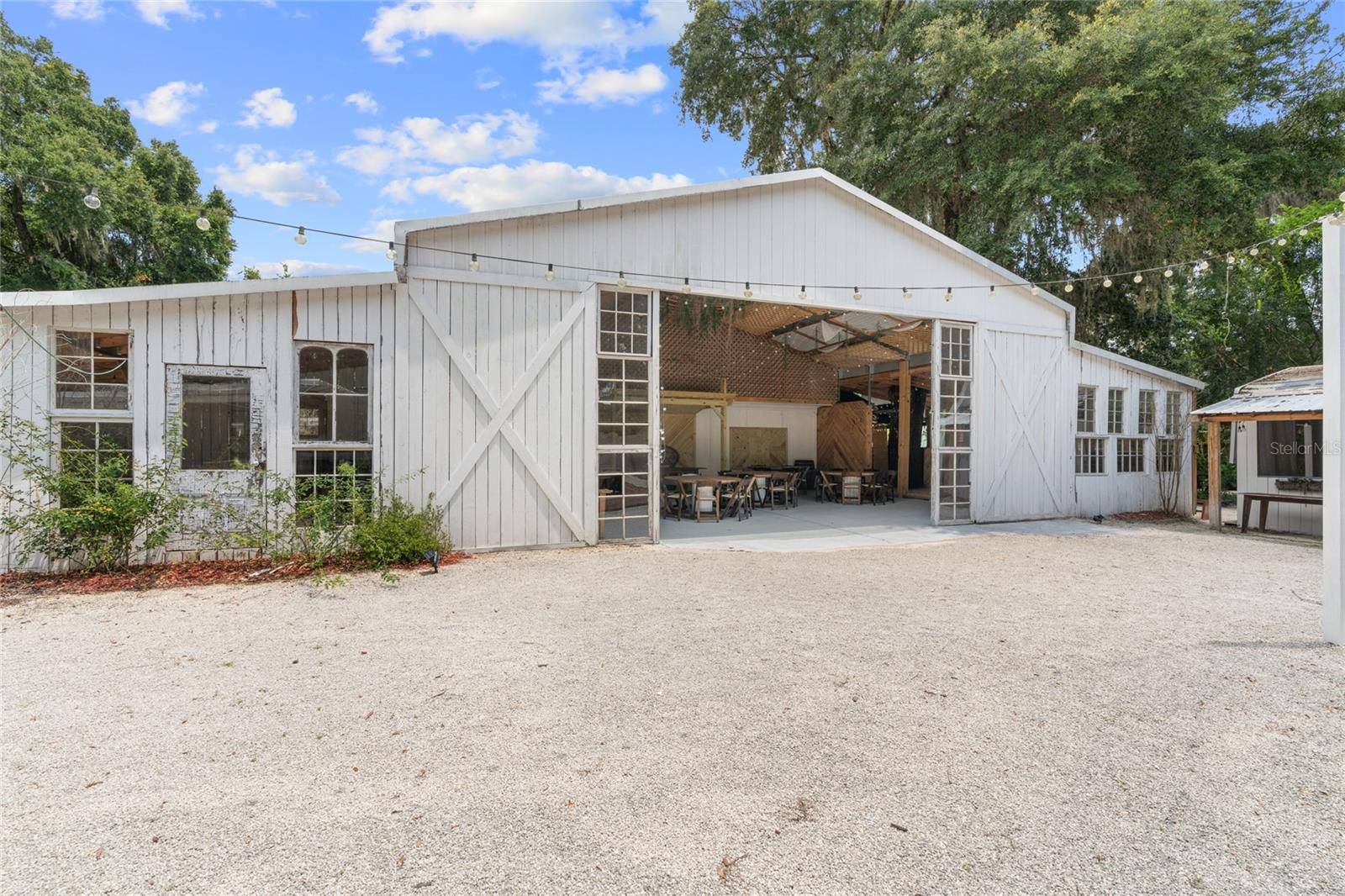 Ocala, FL 34473,889 SW 165TH ST